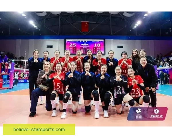 中国女排逆转夺冠 展现青春风采引领新赛季热潮